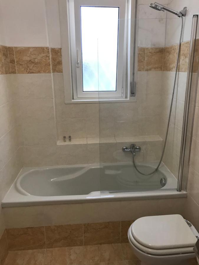 B&B Parco 2 Giugno Bari Dış mekan fotoğraf